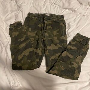 Nordstrom C and C Camo Cargo Joggers Size XS